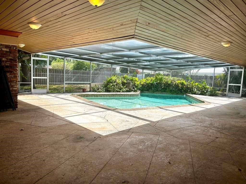 Image 25 of property listing at 650 NE 5TH STREET, Pompano Beach, FL 33060