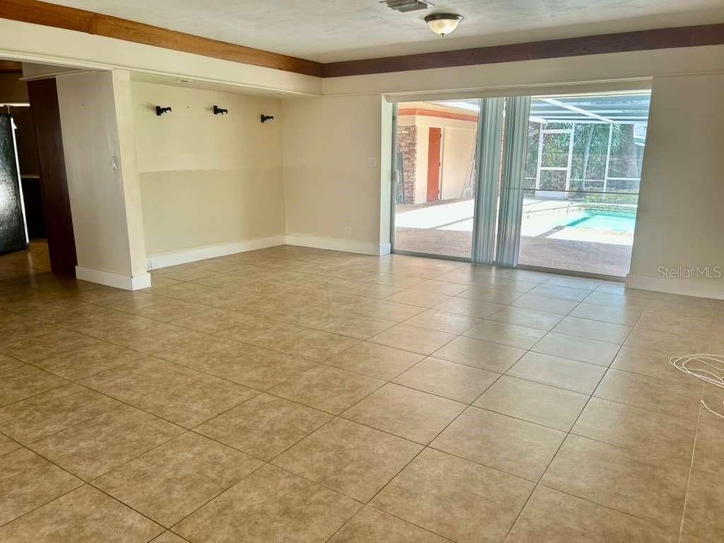 Image 4 of property listing at 650 NE 5TH STREET, Pompano Beach, FL 33060