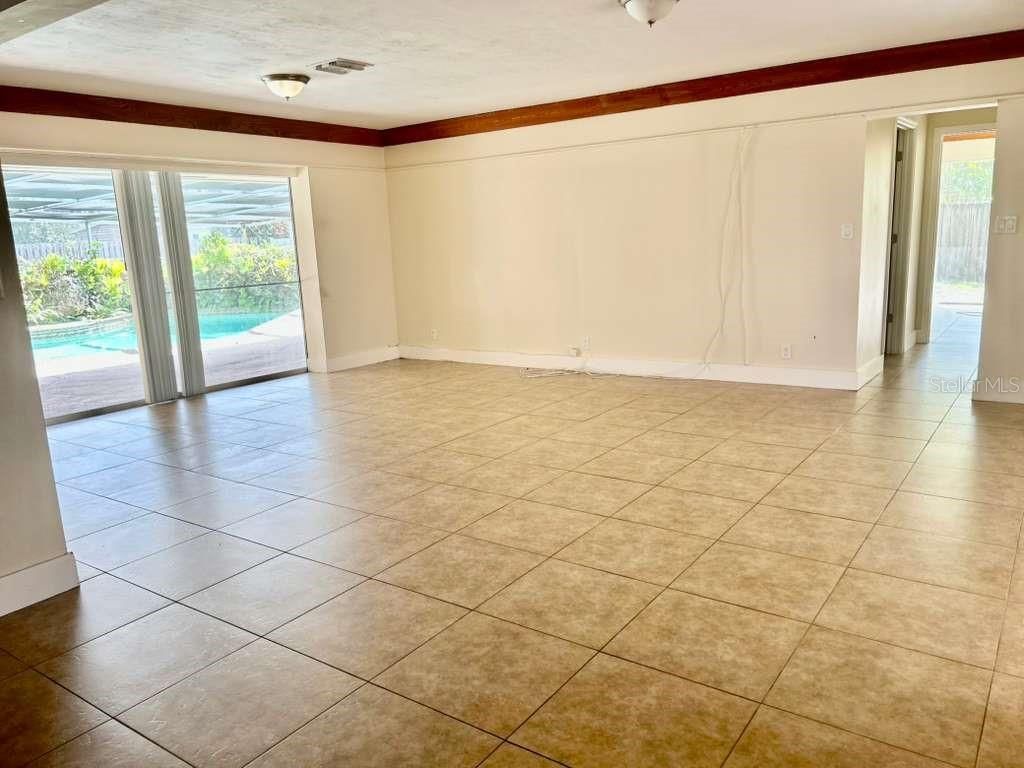 Image 5 of property listing at 650 NE 5TH STREET, Pompano Beach, FL 33060