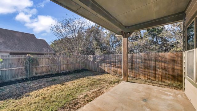 2233 Cobblestone Court, Granbury, TX 76049