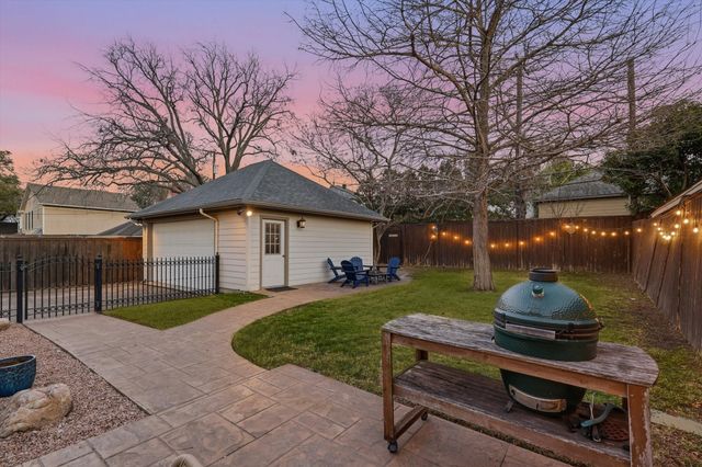 6612 Lakeshore Drive, Dallas, TX 75214