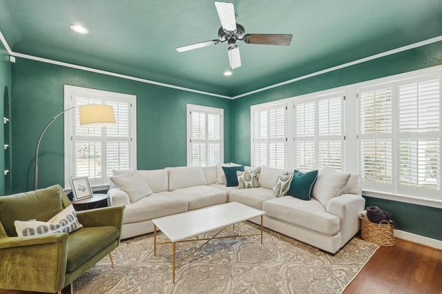 6612 Lakeshore Drive, Dallas, TX 75214