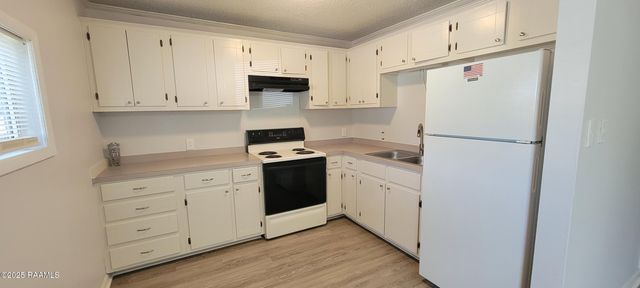 311 E Fourth Street A, Broussard, LA 70518