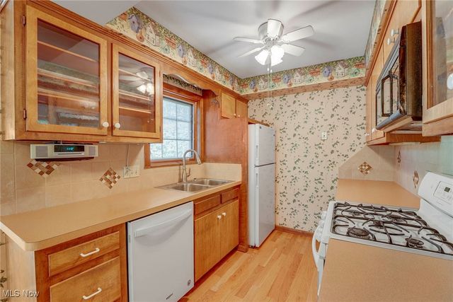 33645 Baldwin Road, Solon, OH 44139