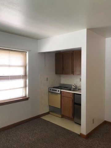 2312 N 71st STREET, Wauwatosa, WI 53213