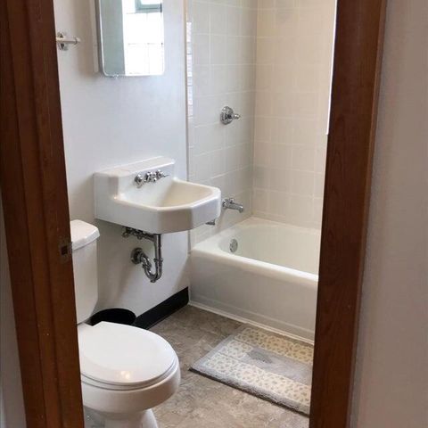 2312 N 71st STREET, Wauwatosa, WI 53213