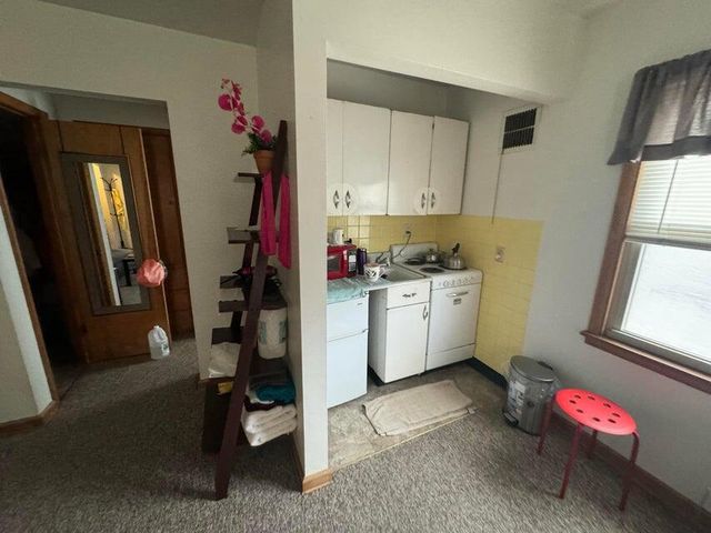 2312 N 71st STREET, Wauwatosa, WI 53213