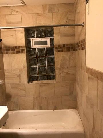 2312 N 71st STREET, Wauwatosa, WI 53213
