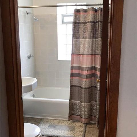 2312 N 71st STREET, Wauwatosa, WI 53213