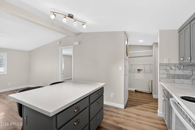 11275 N 99TH Avenue 13, Peoria, AZ 85345