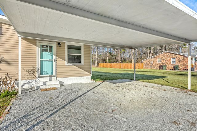 233 N Pandora Drive, Goose Creek, SC 29445