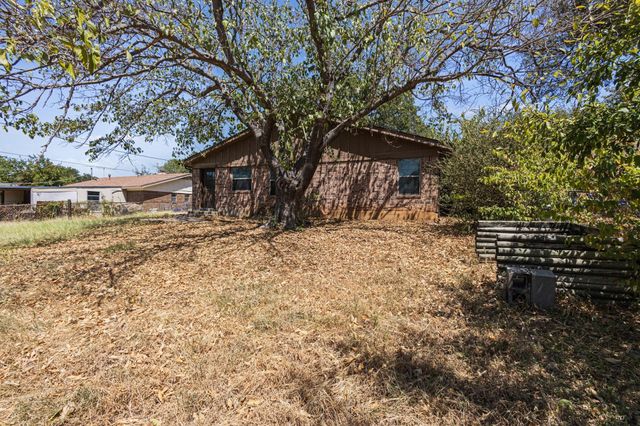 7117 Payte Lane, North Richland Hills, TX 76182