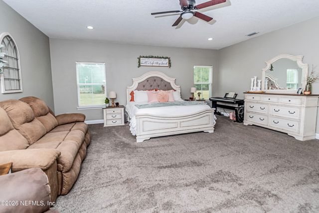 11630 SILVER MEADOW Drive, Glen St. Mary, FL 32040