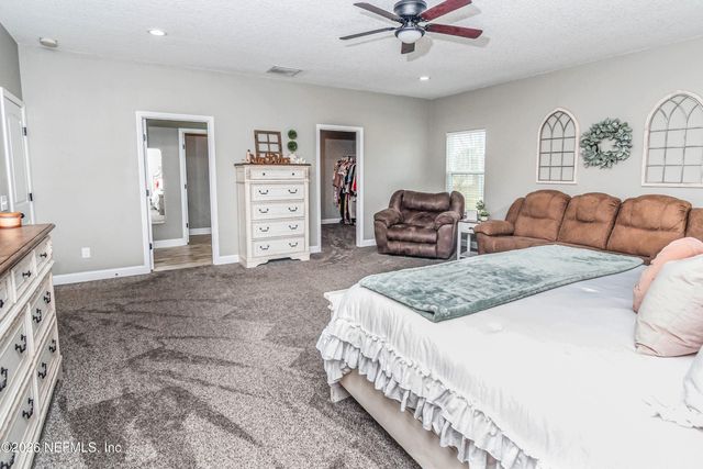 11630 SILVER MEADOW Drive, Glen St. Mary, FL 32040