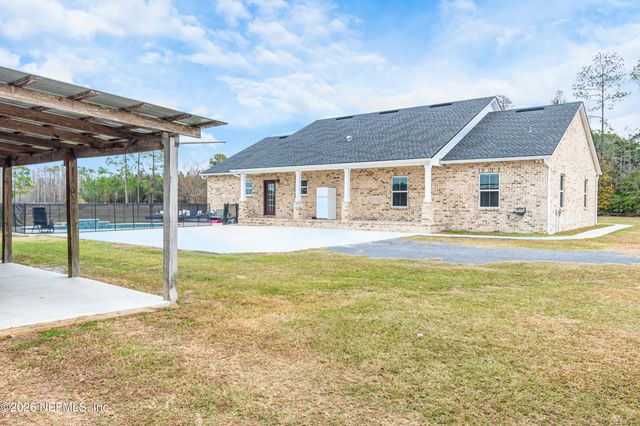 11630 SILVER MEADOW Drive, Glen St. Mary, FL 32040