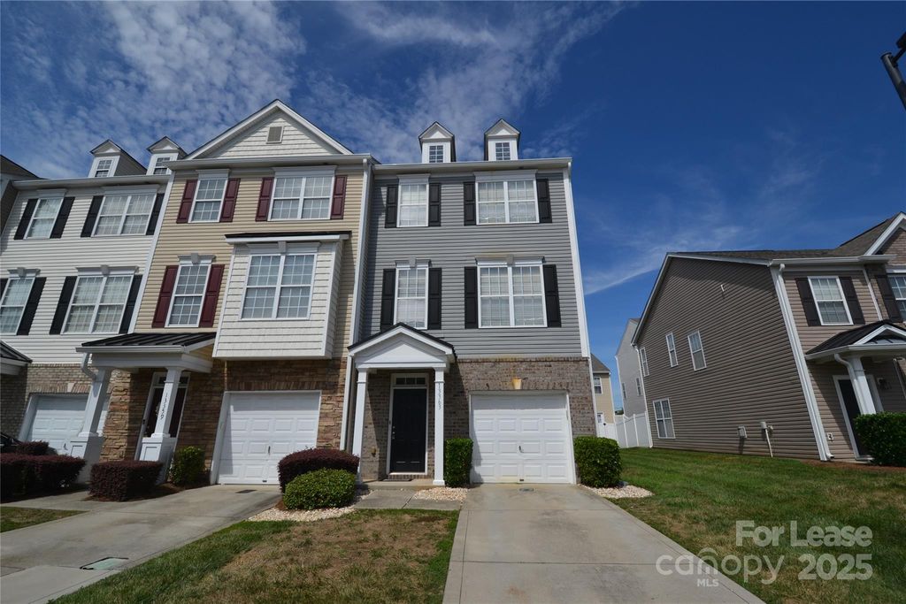 13363 Calloway Glen Drive, Charlotte, NC 28273