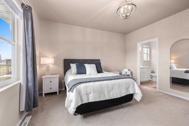 W6529 E STEAMBOAT LANE, Appleton, WI 54115