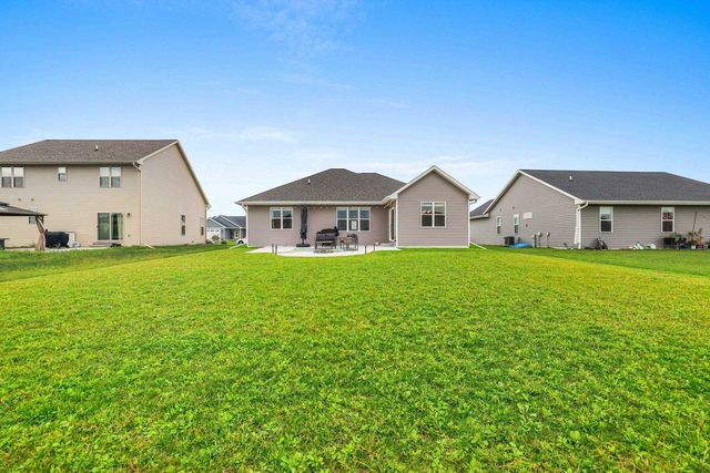 W6529 E STEAMBOAT LANE, Appleton, WI 54115