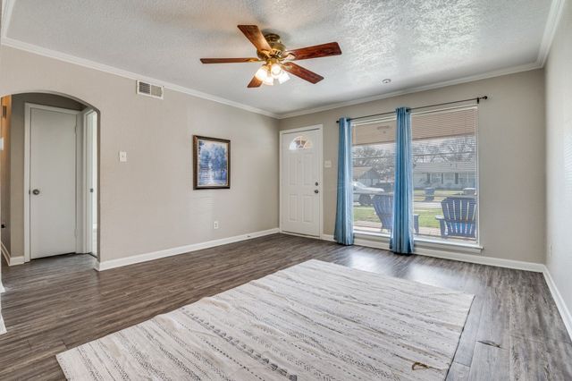 821 Goldwood Drive, Dallas, TX 75232