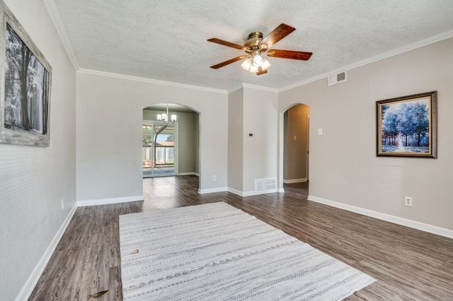 821 Goldwood Drive, Dallas, TX 75232