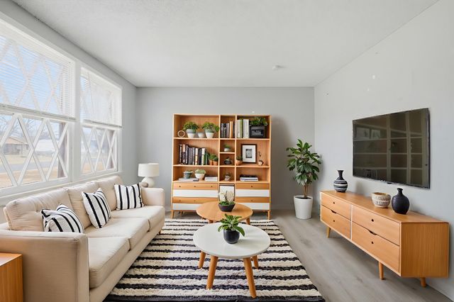 235 Southburn Dr, Hendersonville, TN 37075