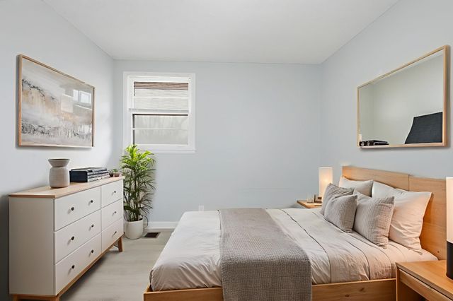 235 Southburn Dr, Hendersonville, TN 37075