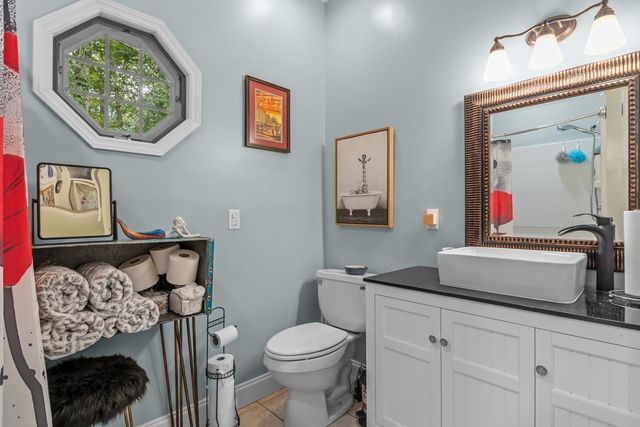 1019 Morningside Dr, Kingston Springs, TN 37082