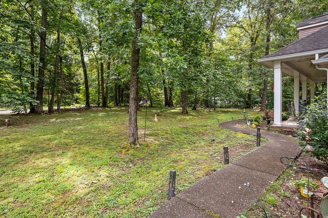 1019 Morningside Dr, Kingston Springs, TN 37082