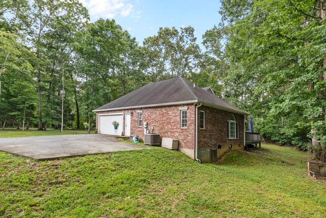 1019 Morningside Dr, Kingston Springs, TN 37082