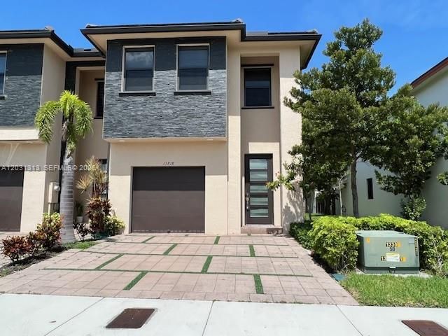15818 NW 91st Avenue 15818, Miami Lakes, FL 33018