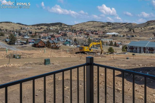 207 W Womack Avenue, Cripple Creek, CO 80813