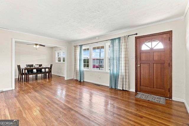209 Lagrange Street, Newnan, GA 30263
