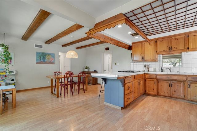 18309 Purche Avenue, Torrance, CA 90504