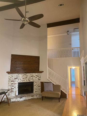 1749 Stonegate Ct, Baton Rouge, LA 70815