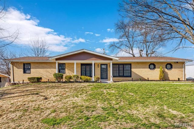 1011 Geringer Court, Ferguson, MO 63135