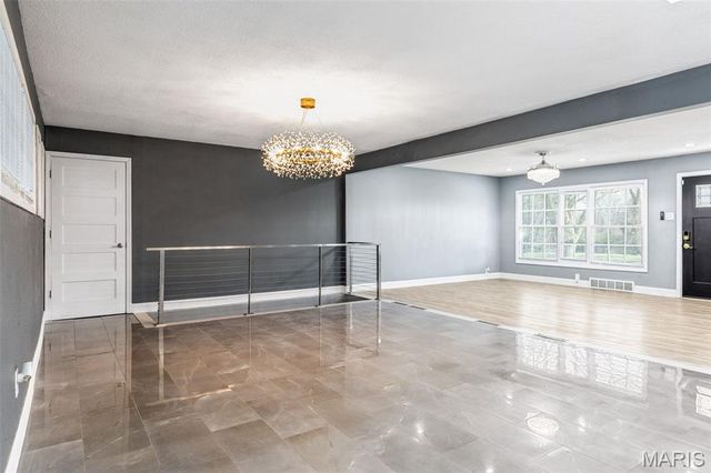 1011 Geringer Court, Ferguson, MO 63135