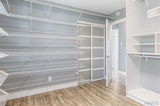 1011 Geringer Court, Ferguson, MO 63135