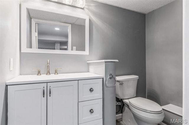 1011 Geringer Court, Ferguson, MO 63135