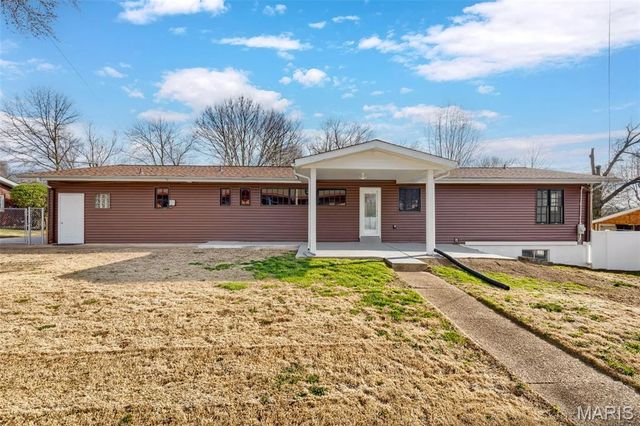 1011 Geringer Court, Ferguson, MO 63135