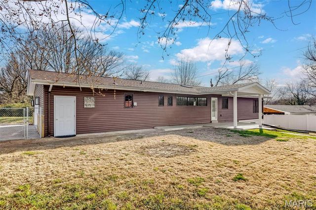 1011 Geringer Court, Ferguson, MO 63135