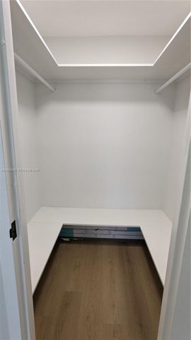 501 Three Islands Blvd 112, Hallandale Beach, FL 33009