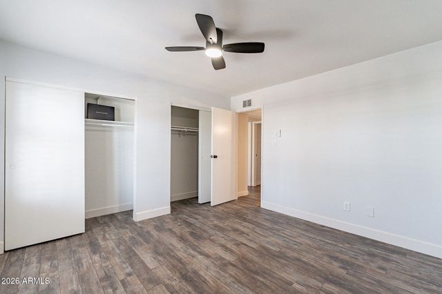 4950 N MILLER Road 220, Scottsdale, AZ 85251