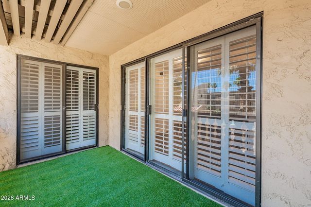 4950 N MILLER Road 220, Scottsdale, AZ 85251