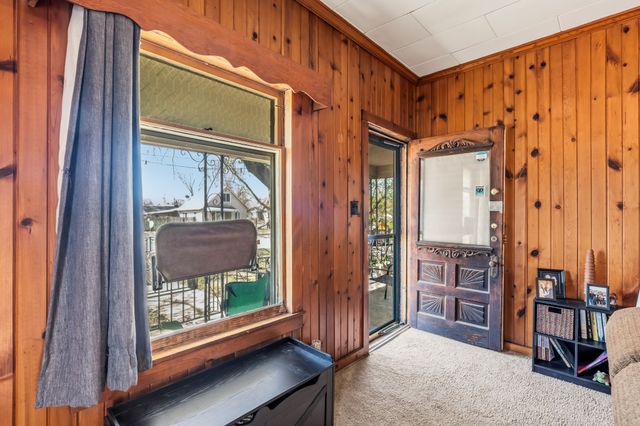 316 E Jackson Avenue, Des Moines, IA 50315