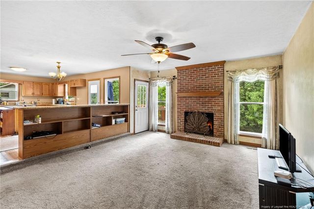 724 Galloway Drive, Fayetteville, NC 28303