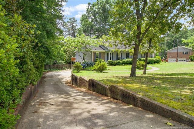 724 Galloway Drive, Fayetteville, NC 28303