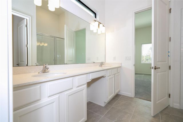 5674 HIGH SEAS DRIVE, Orlando, FL 32821