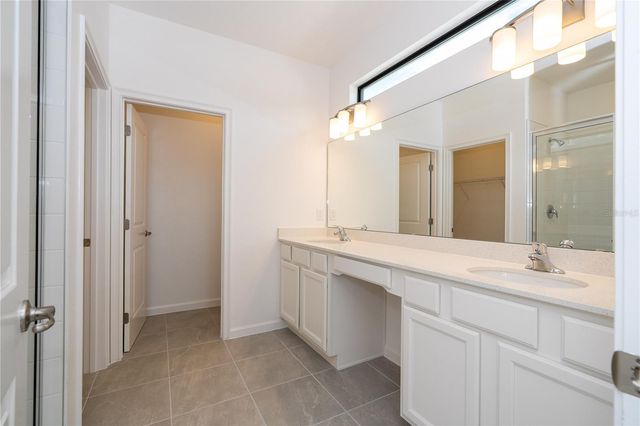 5674 HIGH SEAS DRIVE, Orlando, FL 32821