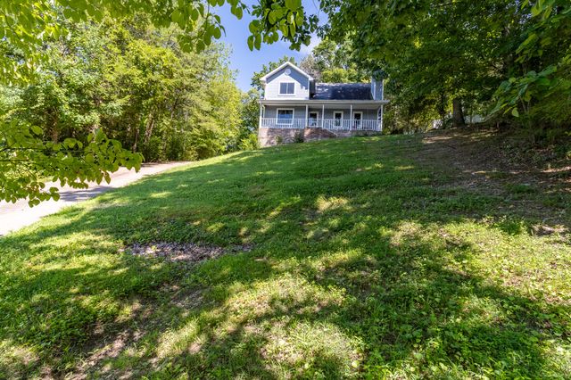 7718 Sandalwood Heights Drive, Hixson, TN 37343