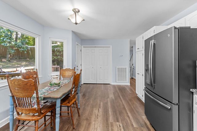 7718 Sandalwood Heights Drive, Hixson, TN 37343